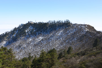 西岭雪山日月坪接待站雪景