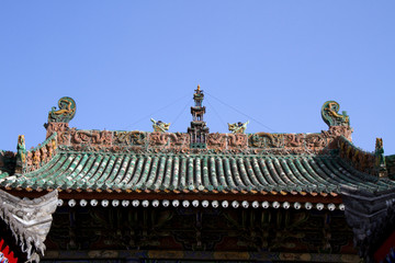 三原城隍庙戏楼南侧屋脊装饰