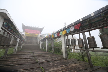 玉龙雪山寺庙