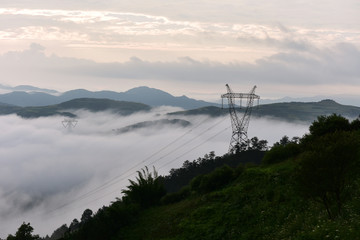 高压电线铁塔