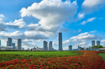 上海白玉兰广场