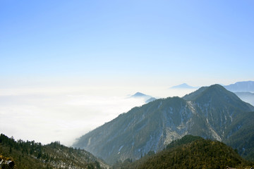 群山万壑云雾山景