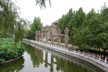 护城河