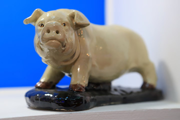 猪的陶瓷