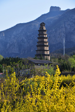 北响堂山鼓山宋塔