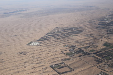 飞机航拍迪拜沙漠