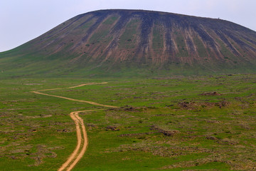 察哈尔后右旗的火山群