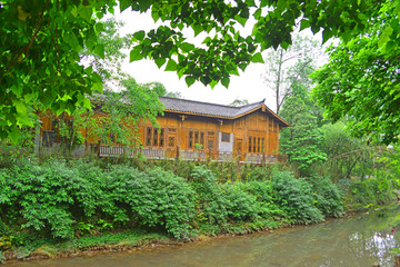 柳江古镇河流水景和河岸民居