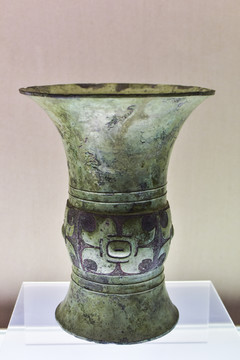 豸尊