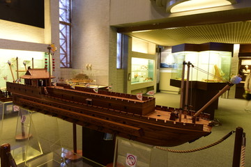 中国古代战船模型