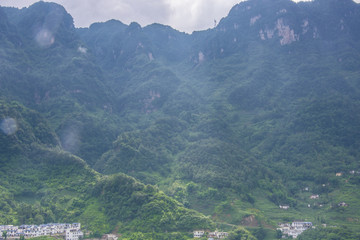 大山
