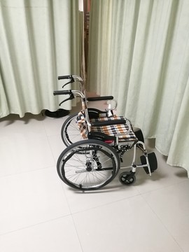 医院轮椅4