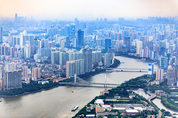 俯瞰广州建筑群珠江海印大桥