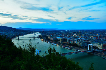匈牙利布达佩斯多瑙河黄昏夜色