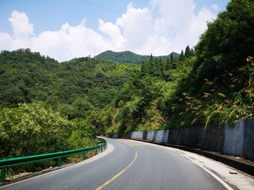 山区公路