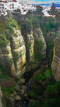 悬崖峡谷