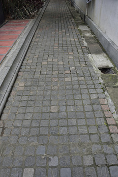 石板路面