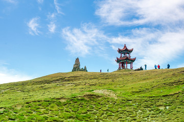 东天山风光