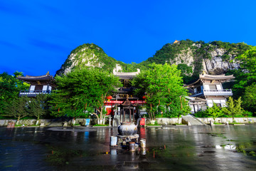 桂林七星公园栖霞寺