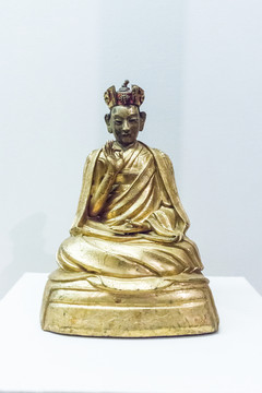 鎏金铜白丹意希宁波坐像