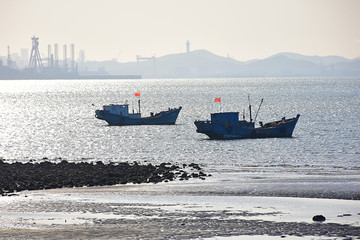 海边渔船