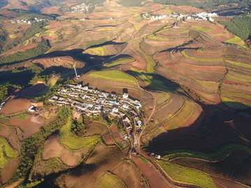 航拍东川红土地