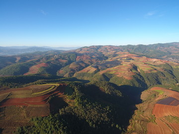 航拍东川红土地