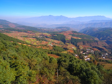 航拍东川红土地