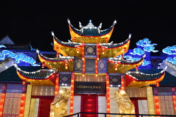 灯会古典门头
