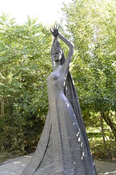 舞女雕塑