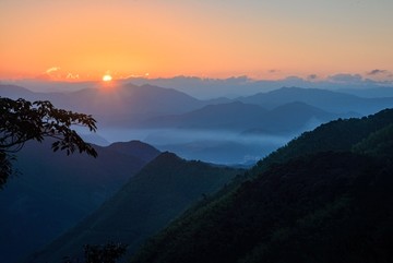 日出大山