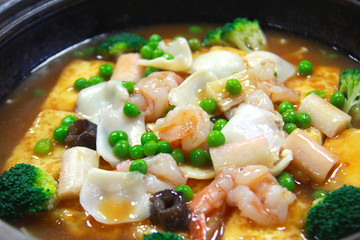 石锅八珍豆腐