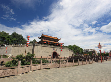 广汉雒城