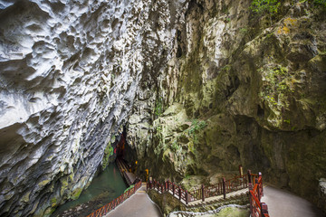 安顺龙宫风景区