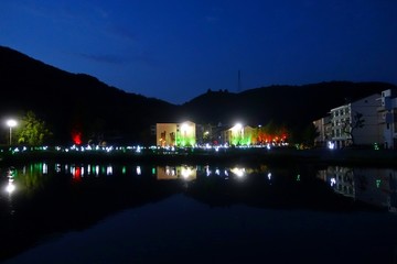 竹海小镇夜景