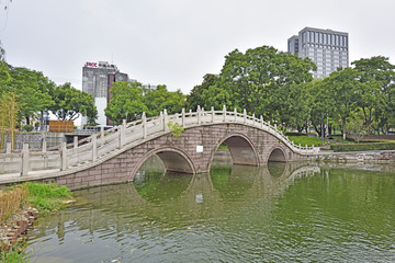 宁波月湖公园风雨桥