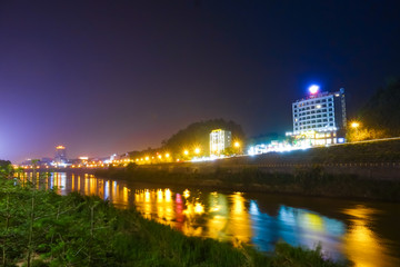 越南老街口岸夜景