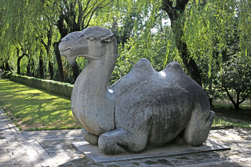 明十三陵卧骆驼雕塑