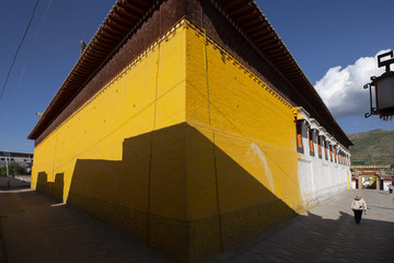 隆务寺