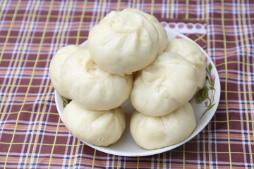 包子
