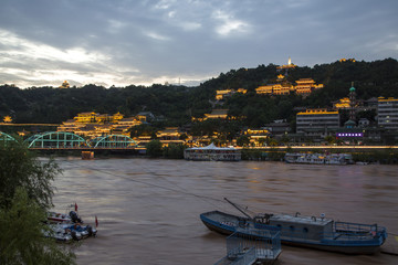 黄河