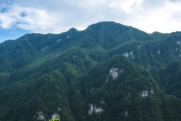 青山