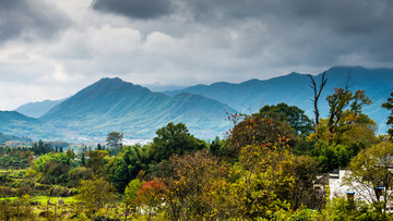 山村