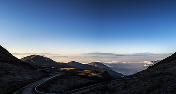 轿顶山全景图