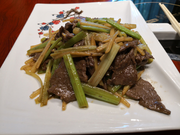 炒牛肉
