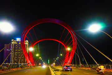 荔波官塘大桥夜景