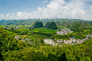 万峰林