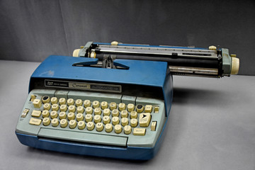 古老打字机