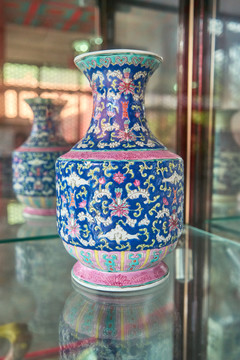 中国风陶瓷摆件