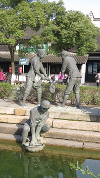 乌镇景区雕塑